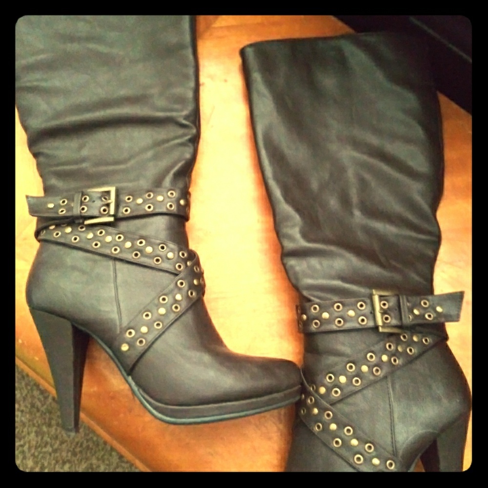 Justfab 7.5 Boots